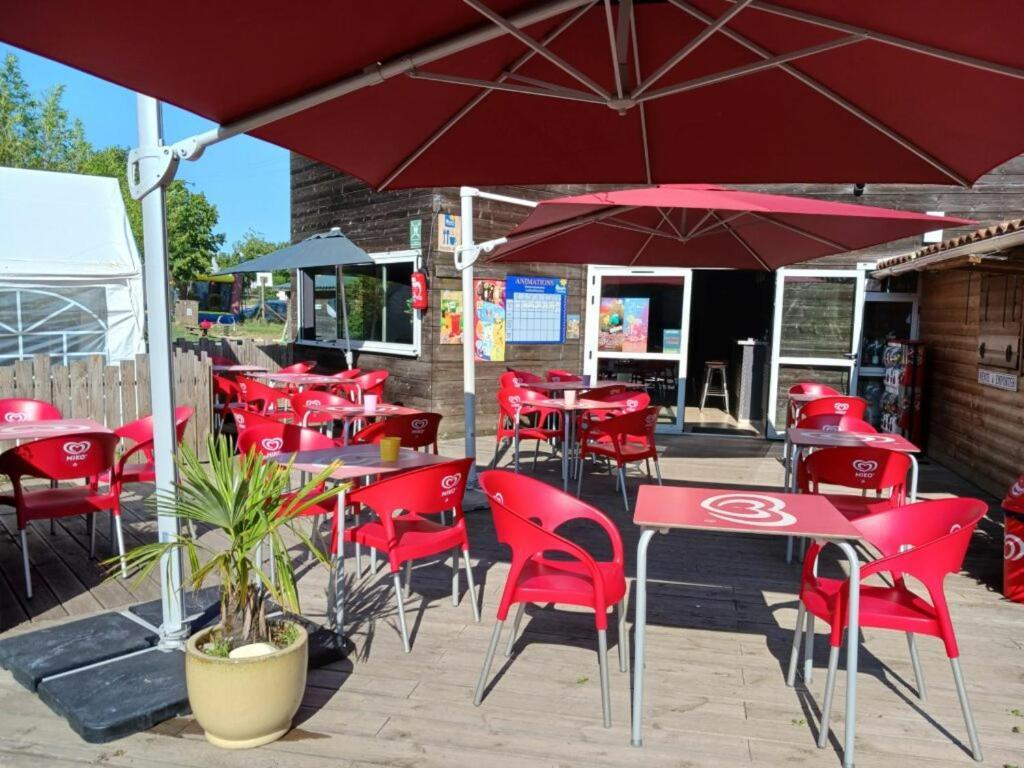 Mobil-Home Le Petit Paradis Vendeen Camping 3 Etoiles 7Km Des Plages Avrillé Eksteriør billede